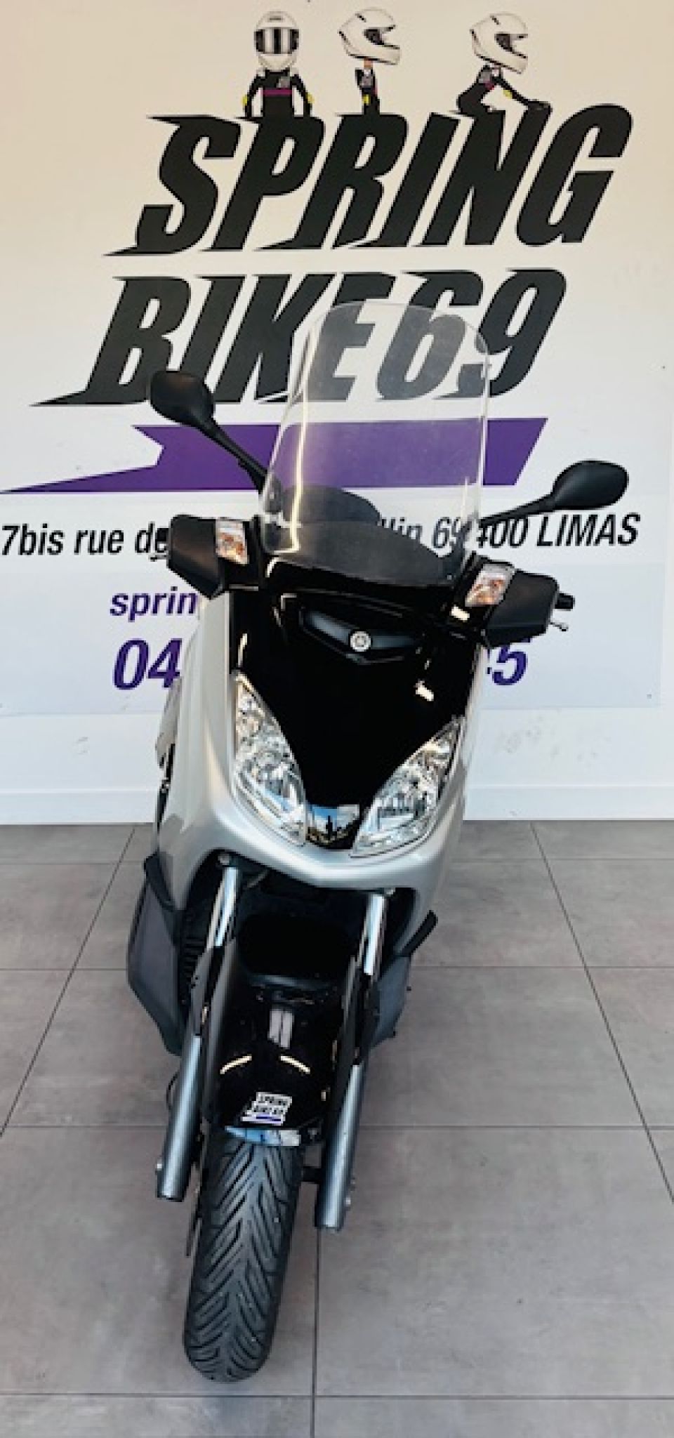 YAMAHA XMAX 125 4