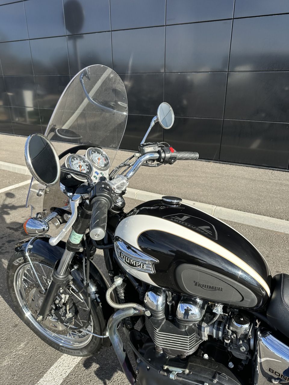 TRIUMPH BONNEVILLE 865 T100 4