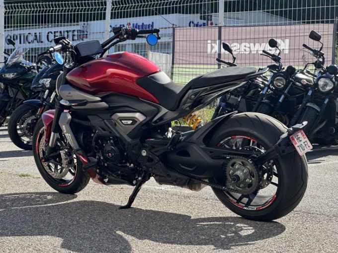 DUCATI X DIAVEL S 1260 4