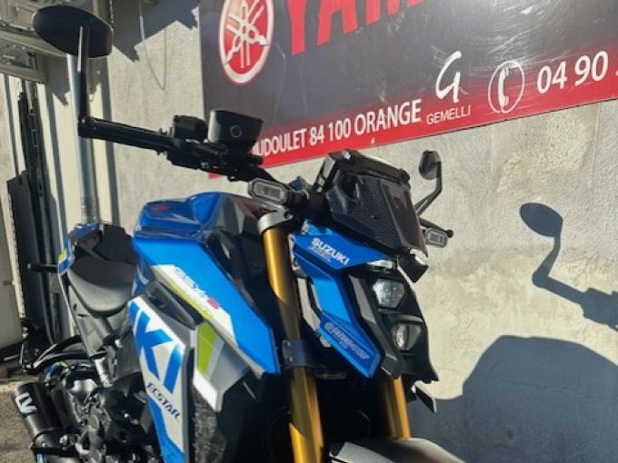 SUZUKI GSX-S 1000 4