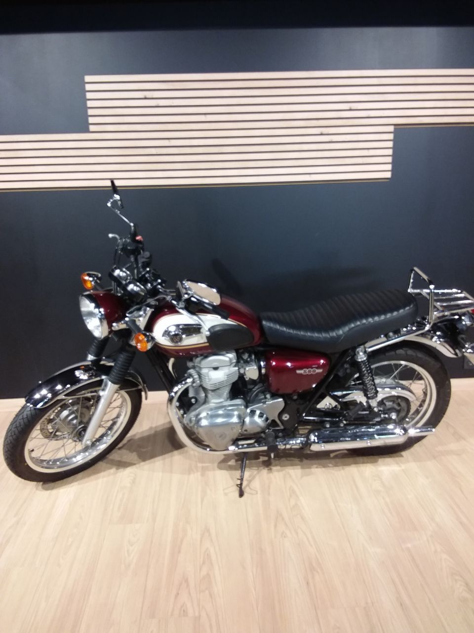 KAWASAKI W 800 4