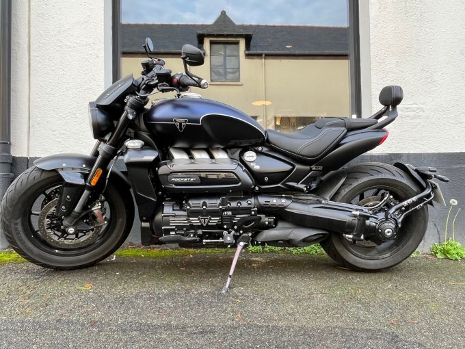 TRIUMPH ROCKET 3 R STORM 4