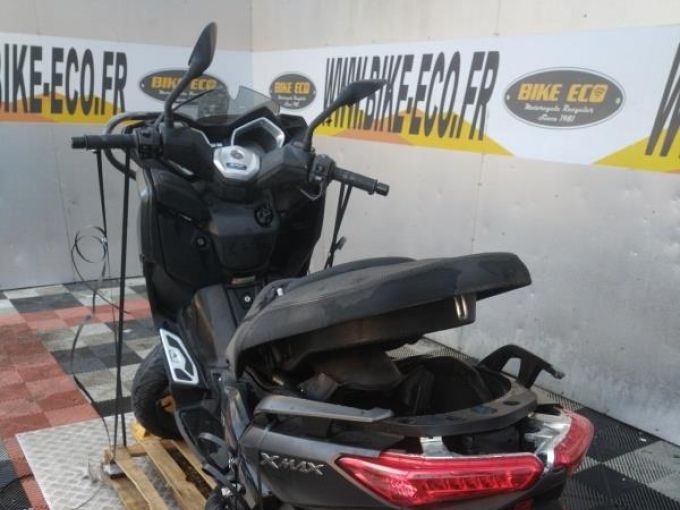 YAMAHA X-MAX 125 IRON MAX 4