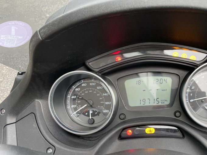PIAGGIO MP3 350 ABS/ASR 4