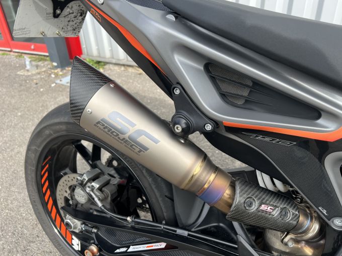 KTM 790 DUKE 4