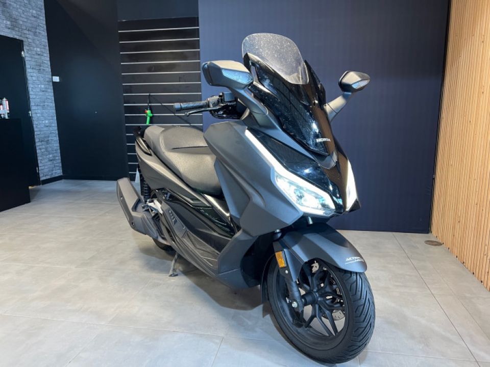 HONDA FORZA 125 ABS 4
