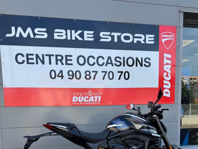 DUCATI MONSTER 950 4