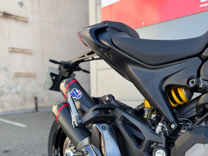 DUCATI MONSTER 950 4