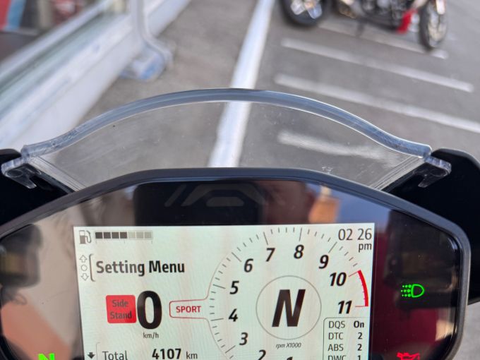 DUCATI MONSTER 950 4