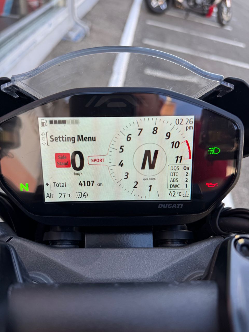 DUCATI MONSTER 950 4