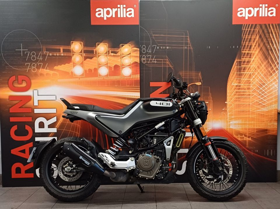 HUSQVARNA SVARTPILEN 401 4