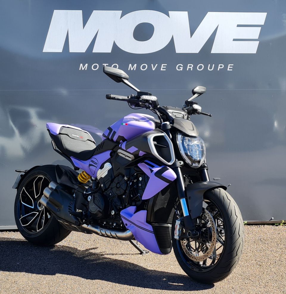 DUCATI DIAVEL V4 4