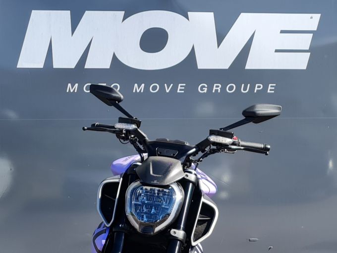 DUCATI DIAVEL V4 4
