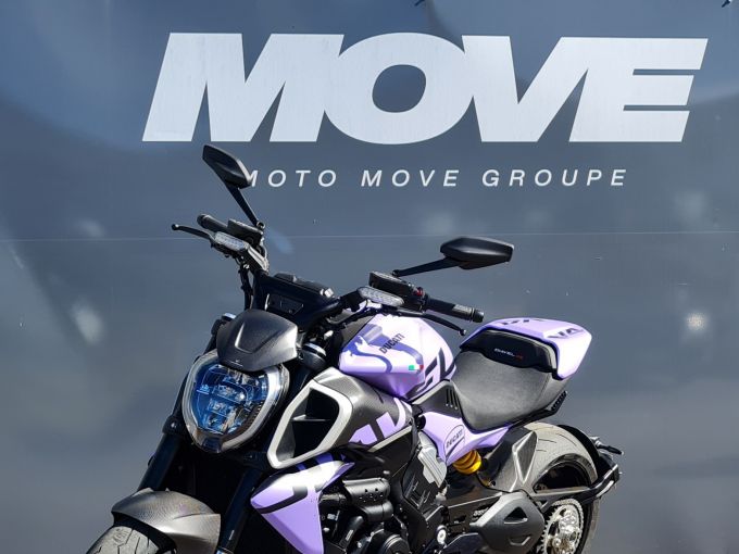 DUCATI DIAVEL V4 4