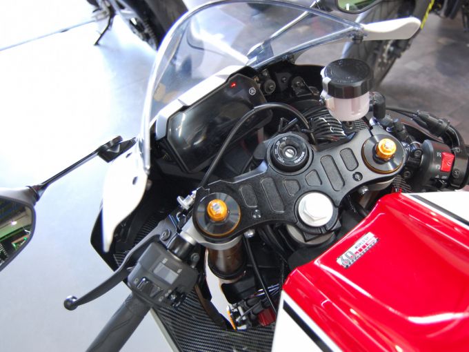 YAMAHA YZF-R7 WORLD GP 60TH ANNIVERSARY 4