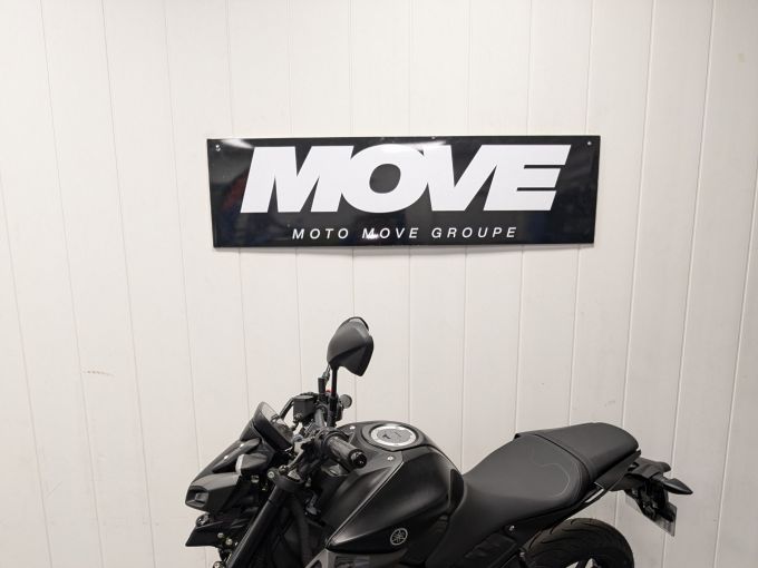 YAMAHA MT-125 ABS 4