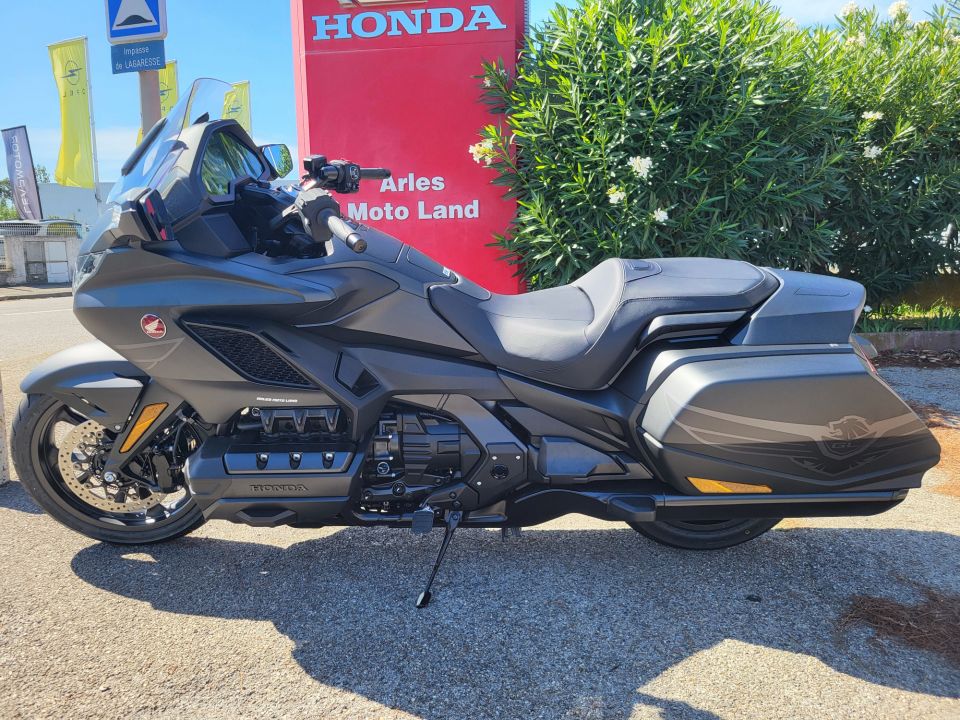 HONDA GL 1800 GOLDWING DCT 4