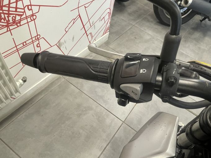 HONDA CB 125 4