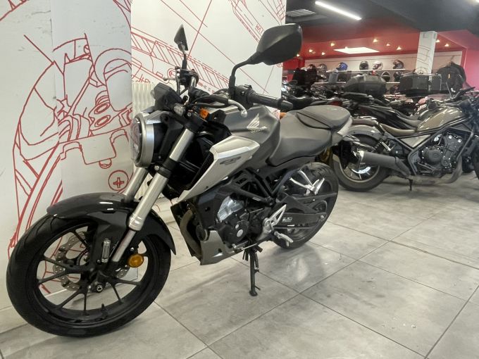 HONDA CB 125 4