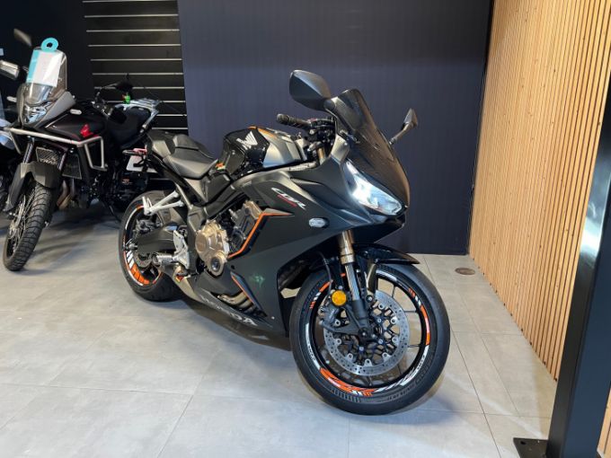 HONDA CBR650R 4