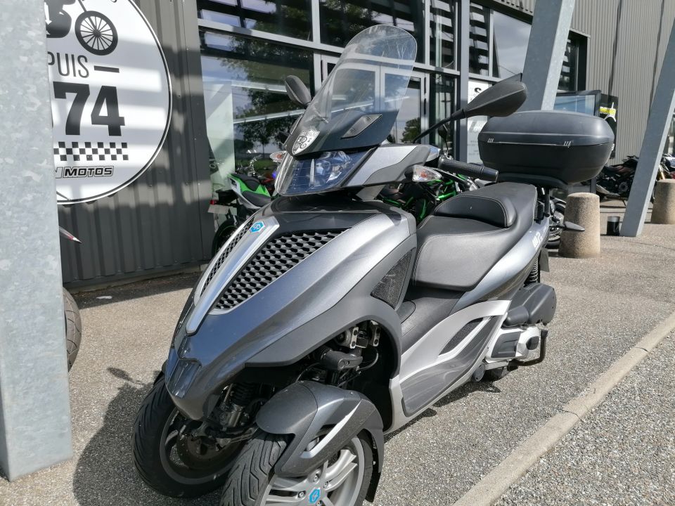 PIAGGIO MP3 300LT YOURBAN 4
