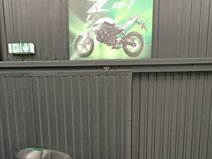 KAWASAKI NINJA 1000 SX 4
