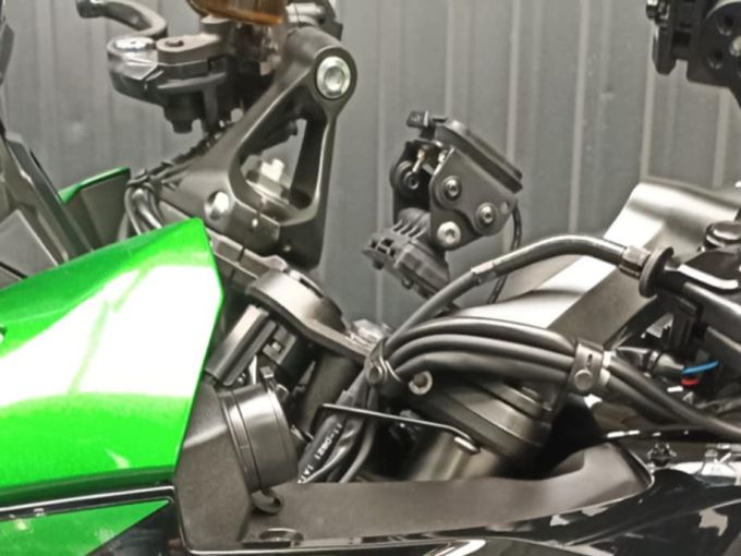KAWASAKI NINJA 1000 SX 4