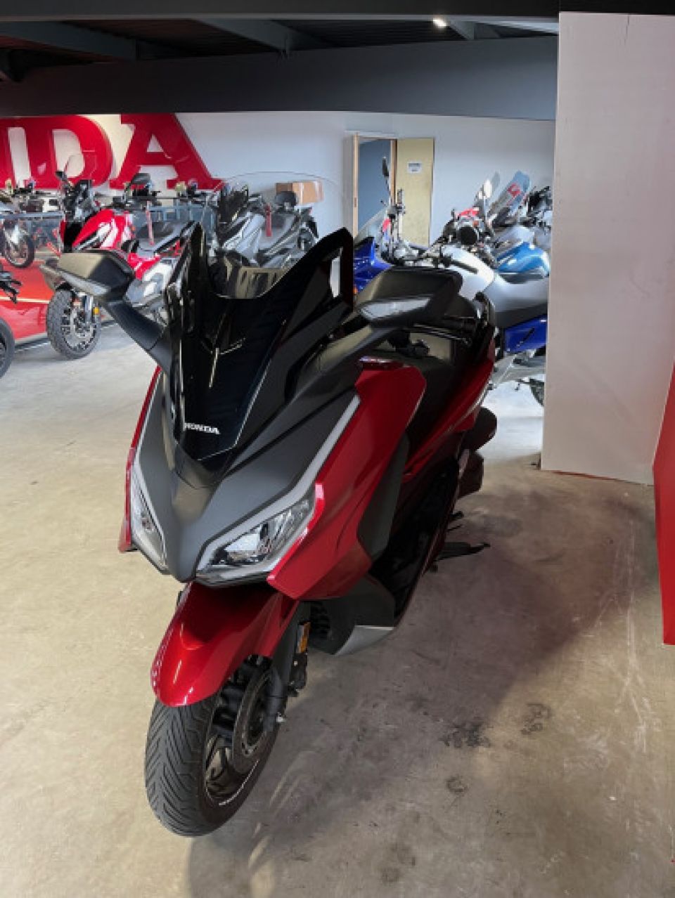 HONDA NSS FORZA 350 4