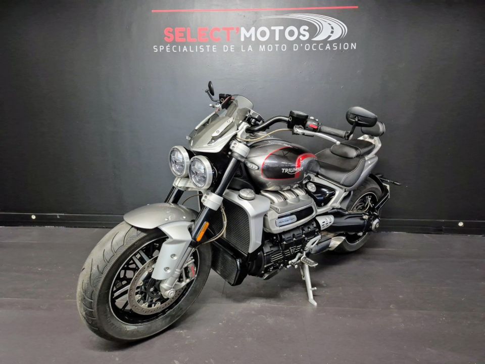 TRIUMPH ROCKET 3 GT 4