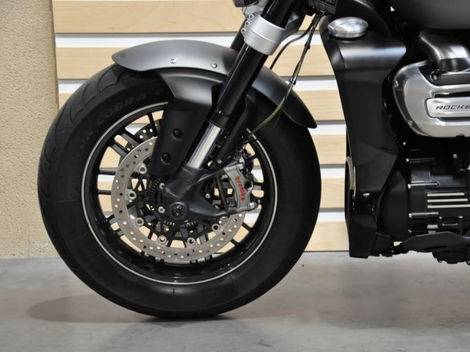 TRIUMPH ROCKET 3 R 4
