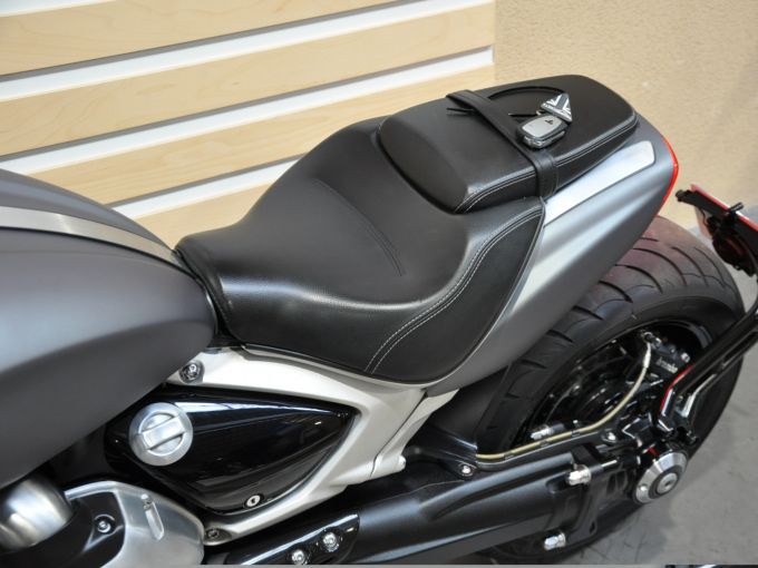 TRIUMPH ROCKET 3 R 4