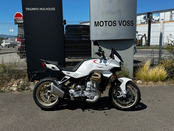 MOTO GUZZI V100  MANDELLO 4