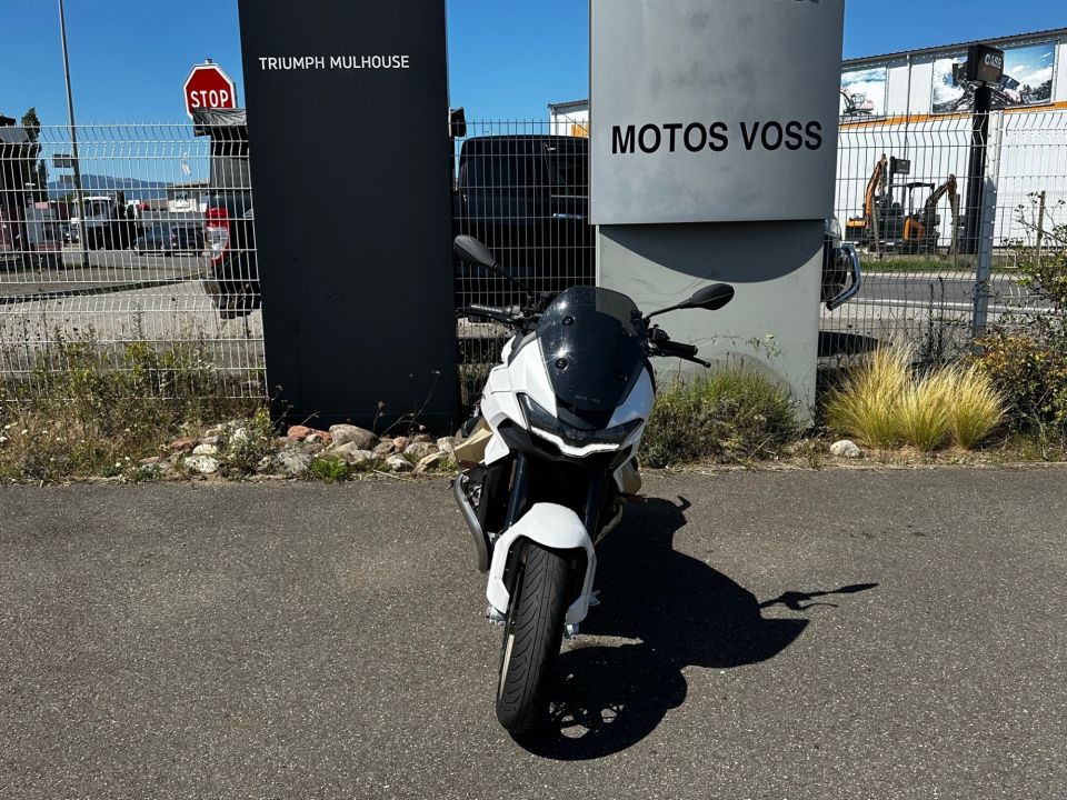 MOTO GUZZI V100  MANDELLO 4