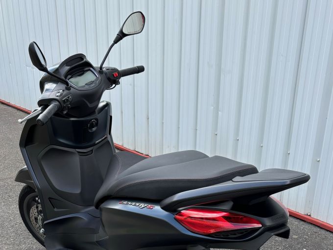 PIAGGIO BEVERLY S 300 4