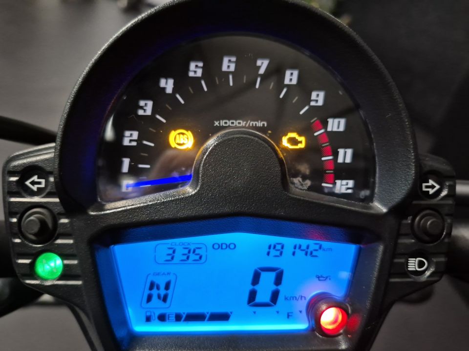 KAWASAKI VULCAN 650 S 4