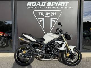TRIUMPH STREET TRIPLE 675 - 2011