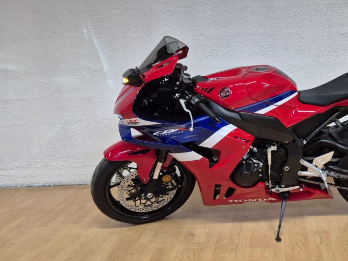 HONDA CBR 1000 RR FIREBLADE - HRC 4