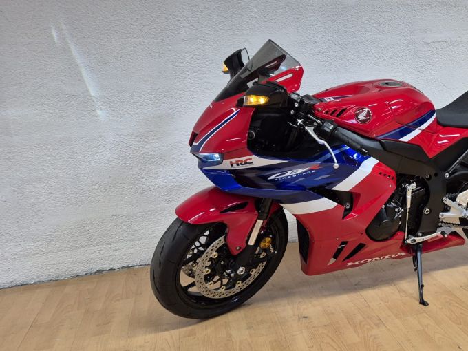 HONDA CBR 1000 RR FIREBLADE - HRC 4