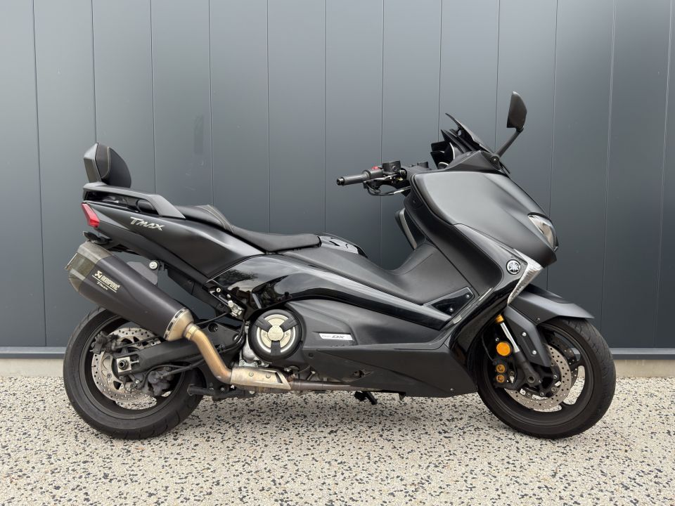 YAMAHA YAMAHA 530 T-MAX DX 2018 4