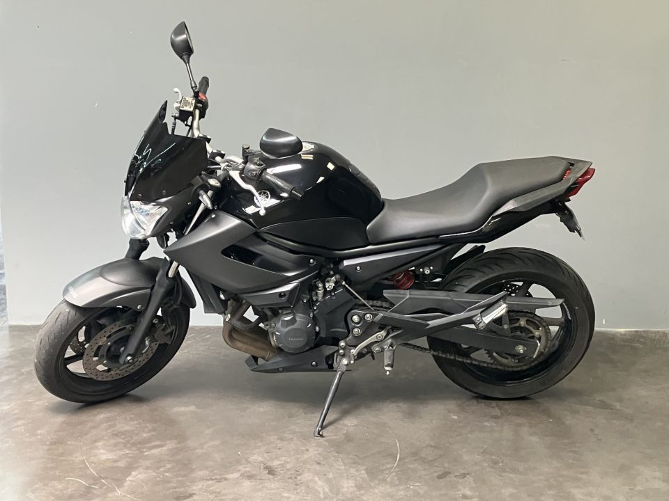 YAMAHA XJ6-N 4
