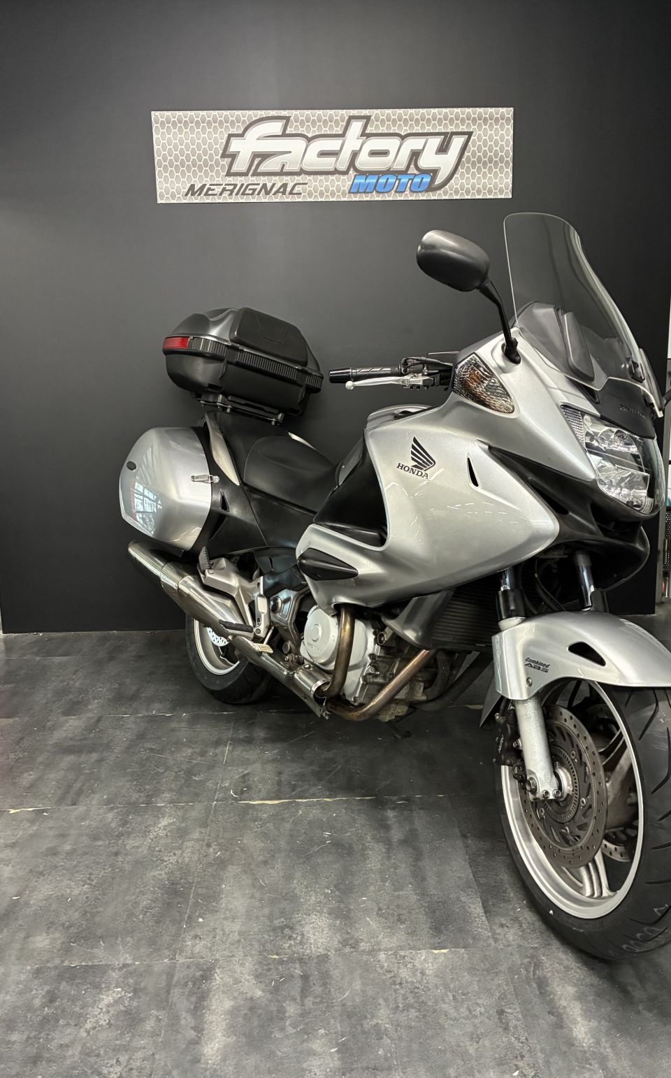 HONDA NT DEAUVILLE 700 ABS 4
