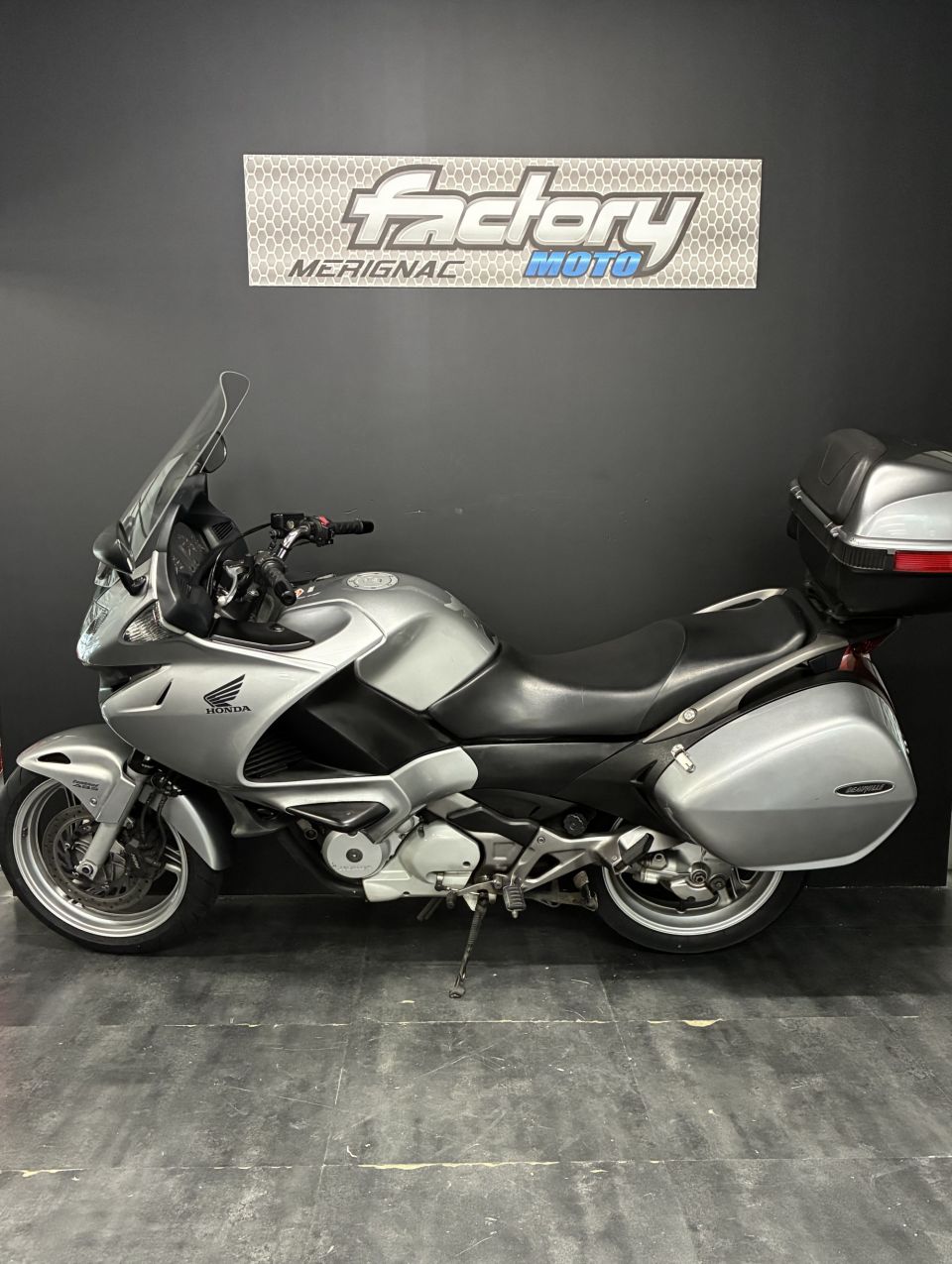 HONDA NT DEAUVILLE 700 ABS 4