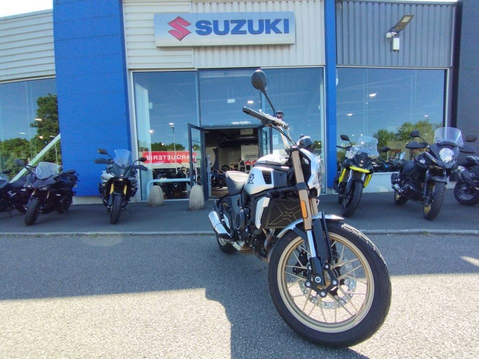 CF MOTO CLX 700 HERITAGE A2 4