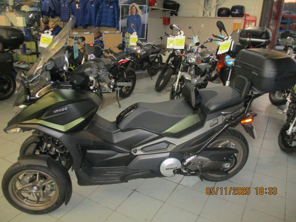 KYMCO CV3 550 4