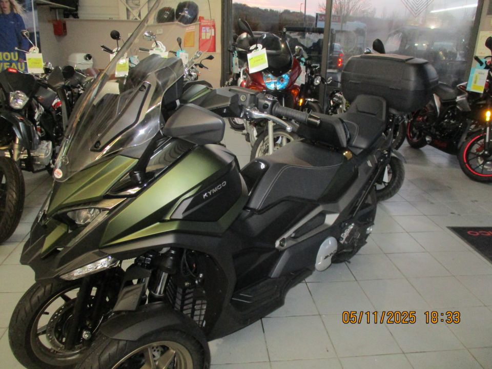 KYMCO CV3 550 4
