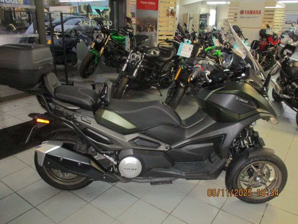 KYMCO CV3 550 4