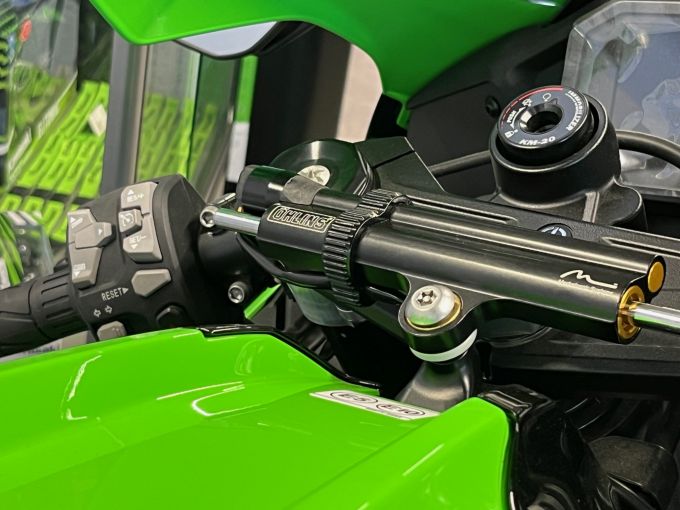 KAWASAKI ZX-10R 4