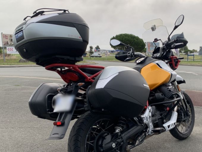MOTO GUZZI V85 TT 4