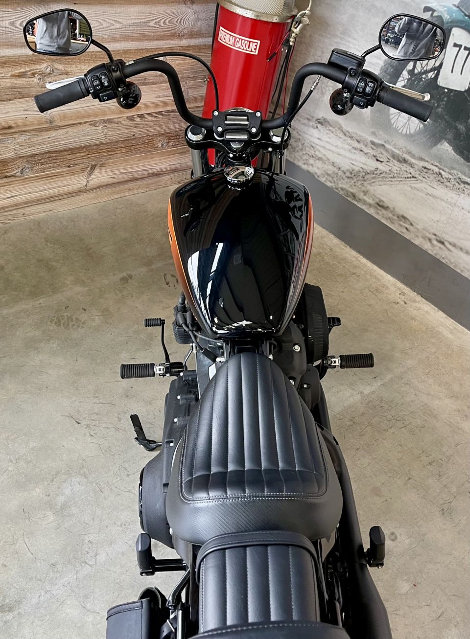 HARLEY-DAVIDSON SOFTAIL STREET BOB 1868 4