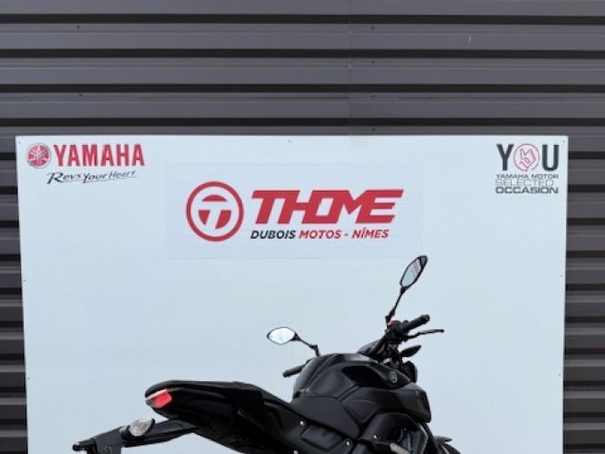 YAMAHA MT-125 ABS 4